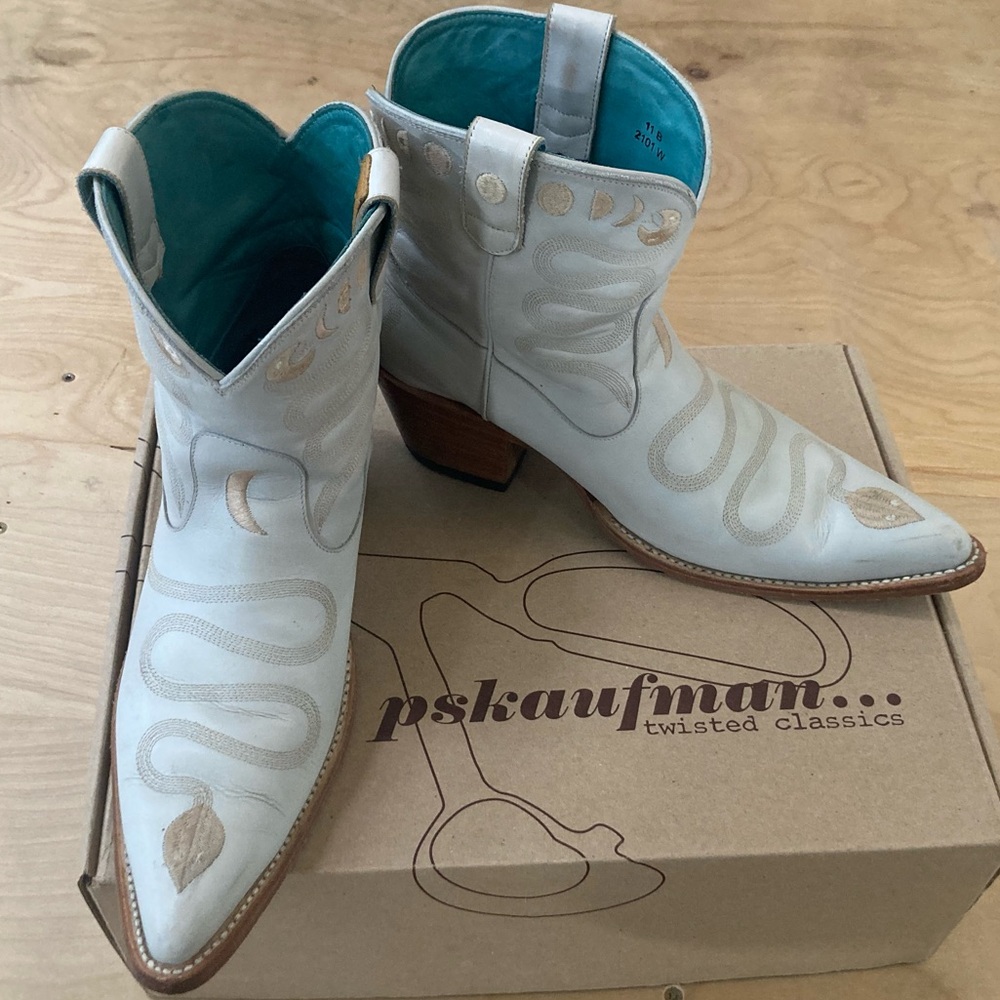 PS Kaufman x ME Junction Eastern Boot in Bone Leather